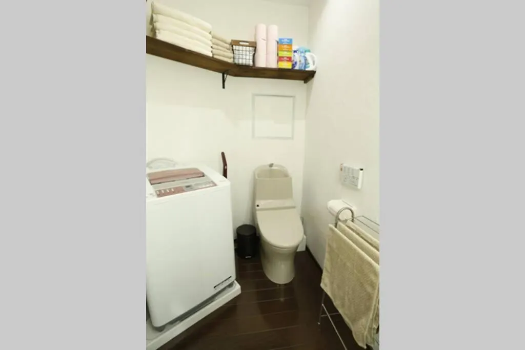Apartment 駅近／4駅利用可／新宿電車3分／ポケwifi無制限／一軒家／和モダン Tokyo