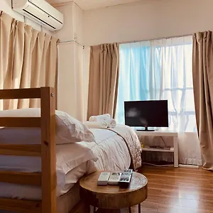 Apartment Coco Nakameguro301, Tokyo